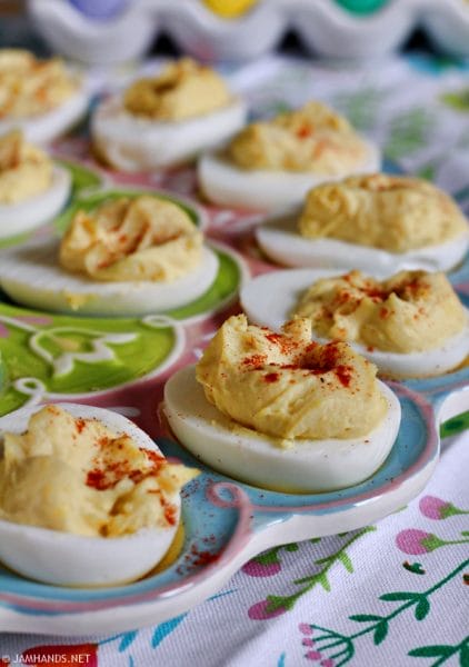 Simple and Delicious Deviled Eggs