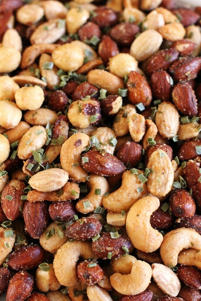 Low Carb Onion and Chive Mixed Nuts