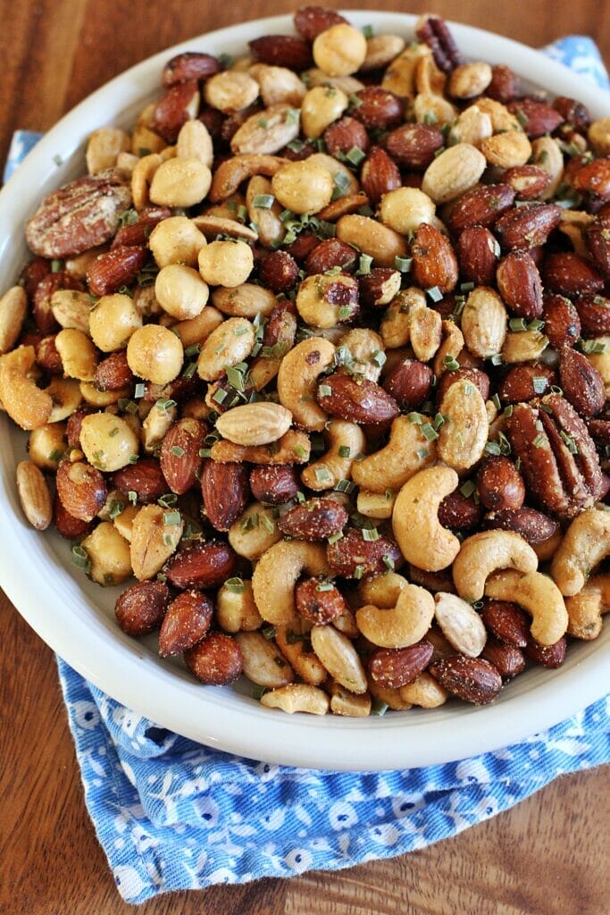 Low Carb Onion and Chive Mixed Nuts