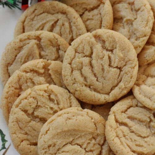 Soft Chewy Rum Crinkle Cookies - Jam Hands